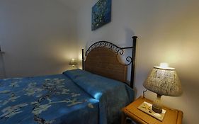 Conero Guest House